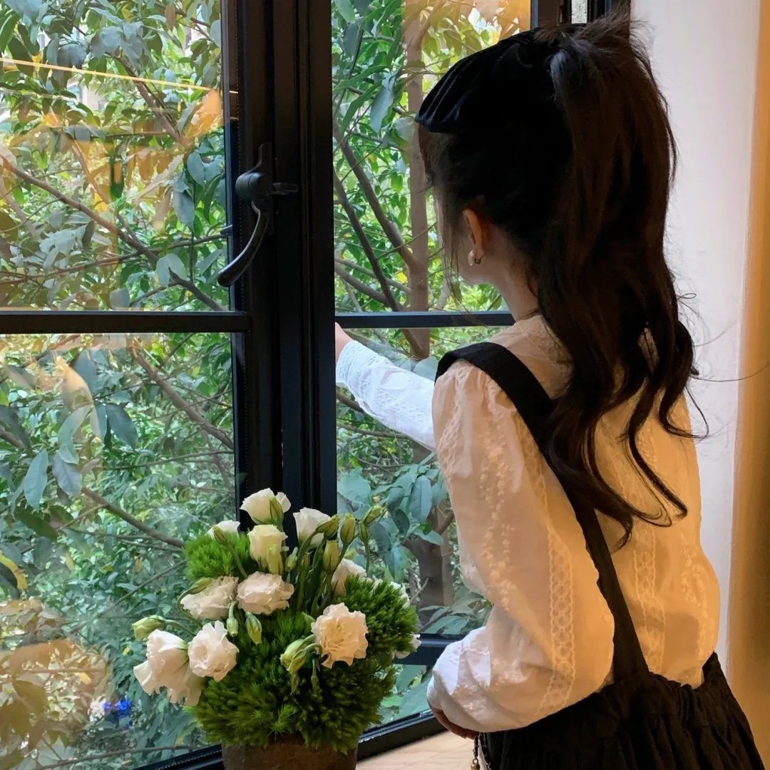 女兵报到